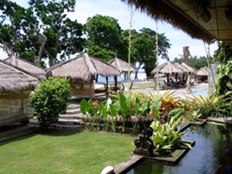 Pasific Beach Cottages Mangsit Exterior photo